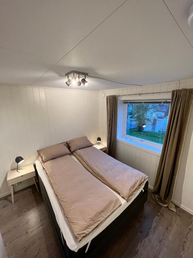 Sentralt Plassert Leilighet Ved Sherpatrappen Tromso Luaran gambar